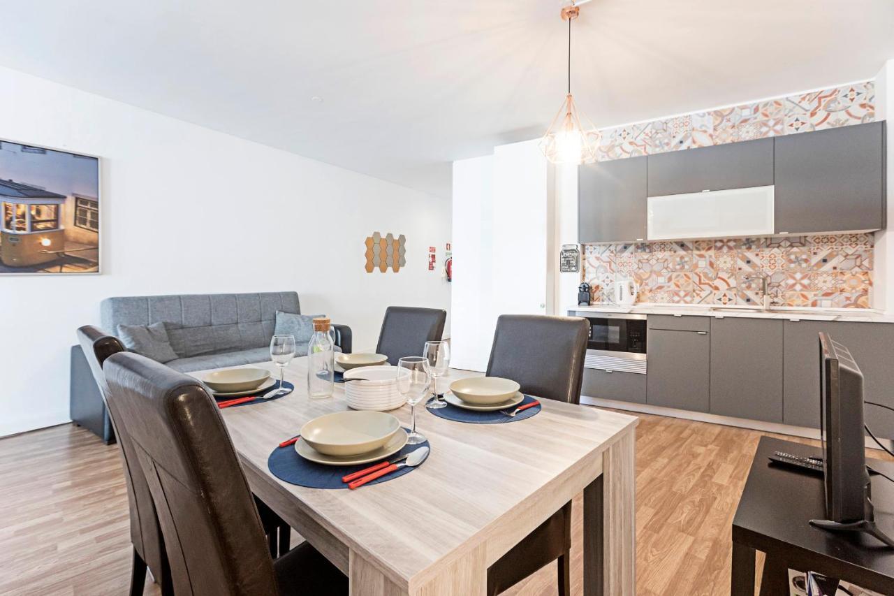 Amazing Apartment In Downtown Porto By Lovelystay 외부 사진