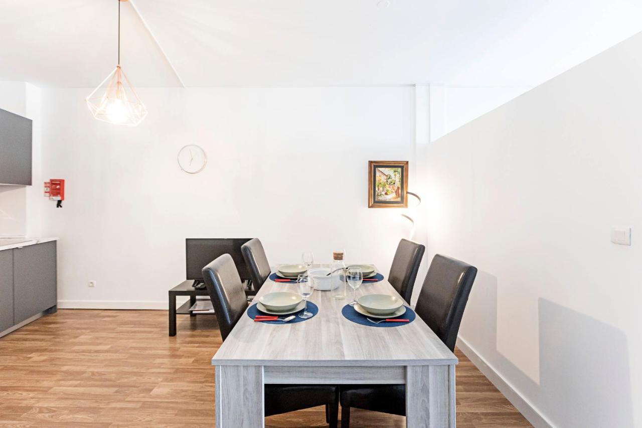 Amazing Apartment In Downtown Porto By Lovelystay 외부 사진